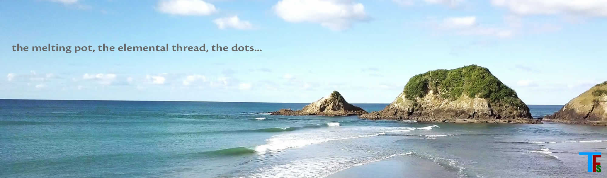 Heading for Discussion - a photo showing Hora Hora Beach, Northland, New Zealand